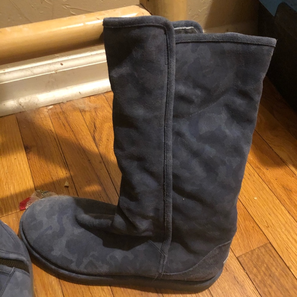 Ugg blue camo boots